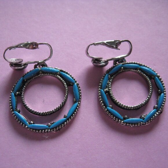 Lot of 5 Vintage Screw Back Clip On Earrings Faux Silver Torquoise Hoops - Picture 4 of 11